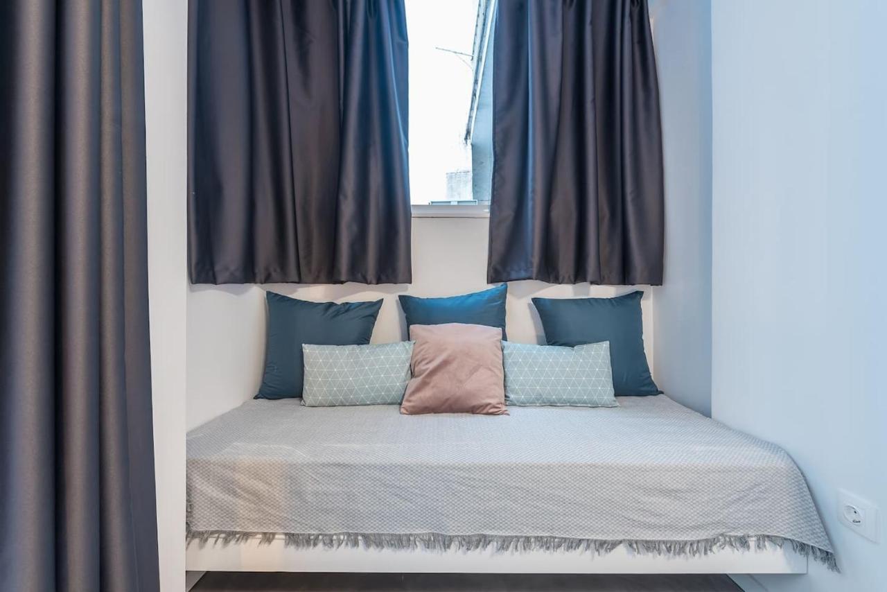 Plaka Designed Apartment Athens Ngoại thất bức ảnh